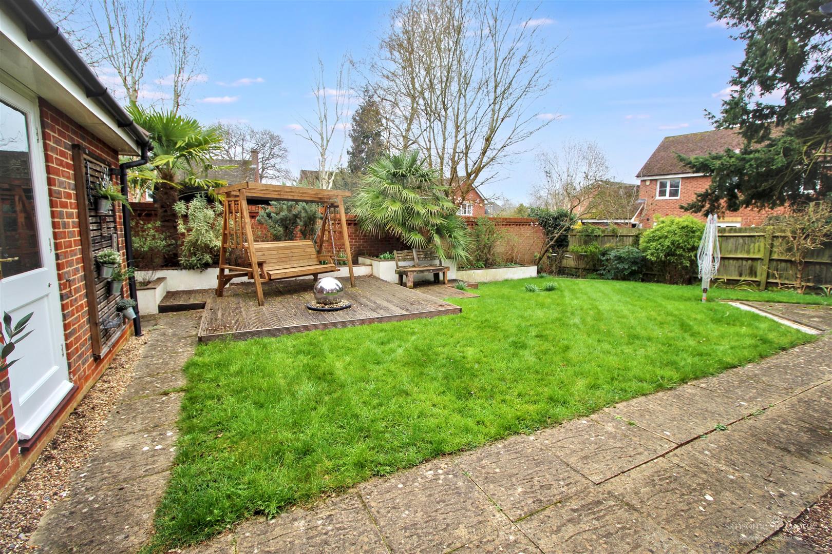 Clarendon Rise, Tilehurst, Reading